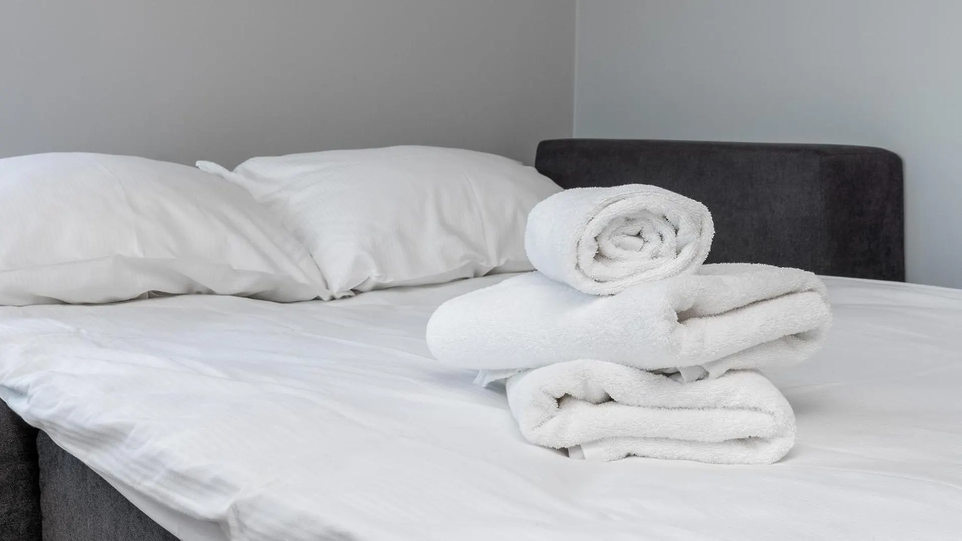 Apartment Bronowice Comfy Studio Krakow