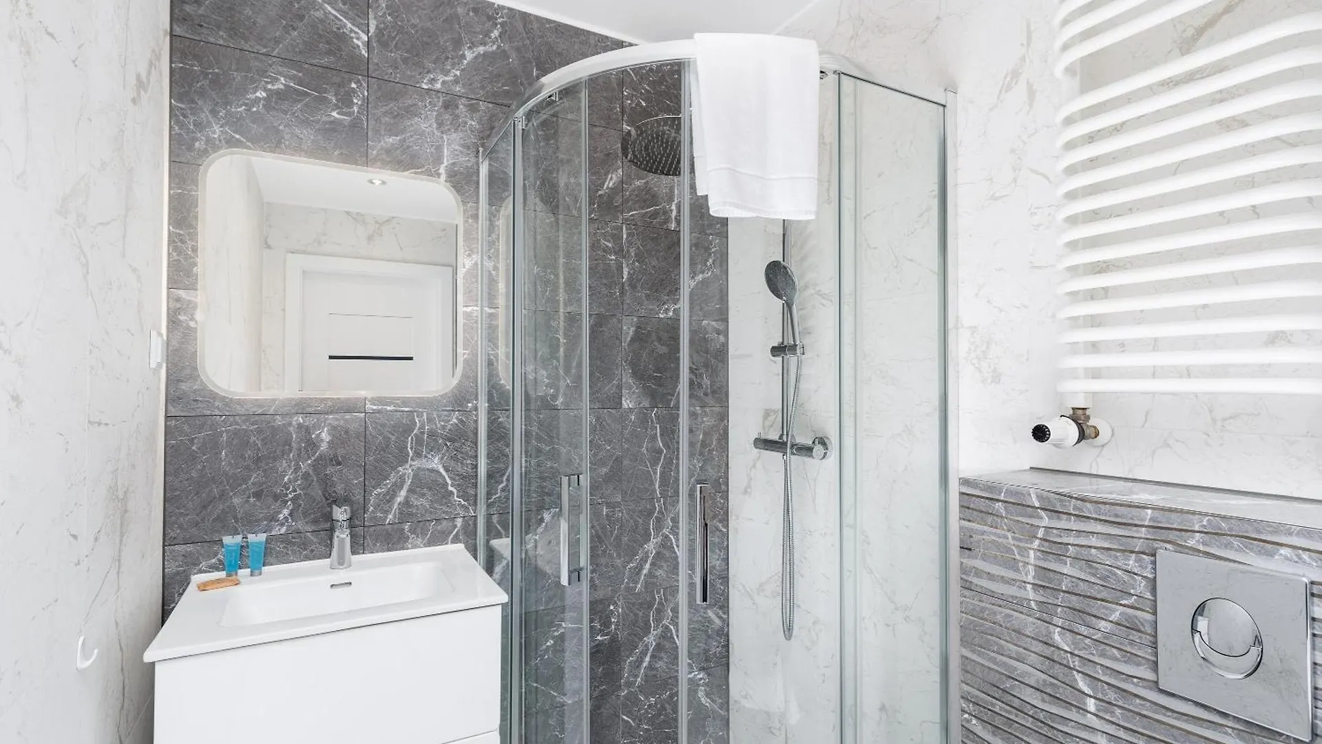 Bronowice Comfy Studio Krakow Apartment